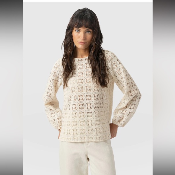 Saint + Sofia US 12 Sadie Blouse, Cream - Picture 9 of 10